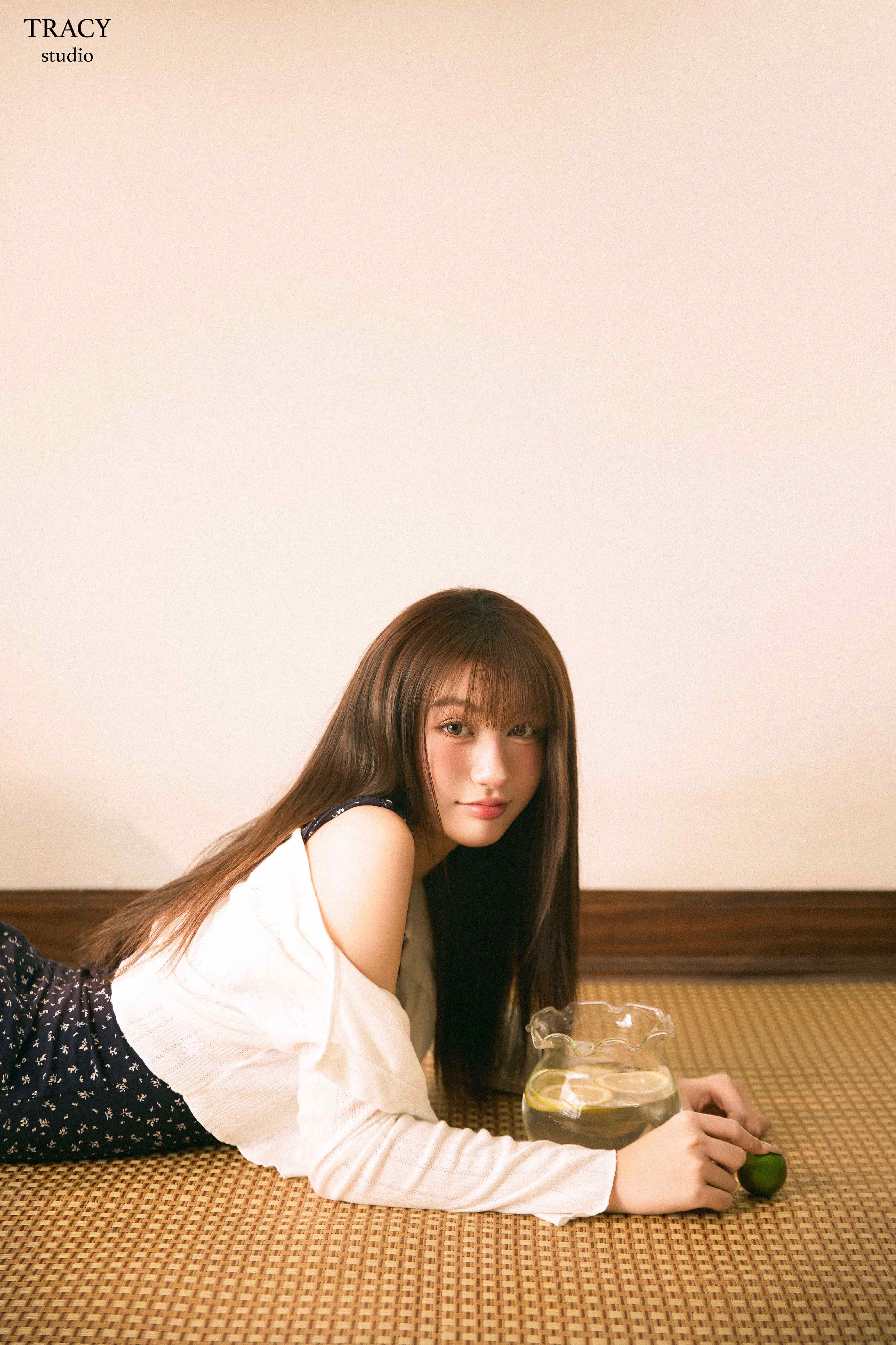 frontend/img/gallery/concept-nang-tho/tracy-studio-chup-concept-summer-lemon (2).jpg